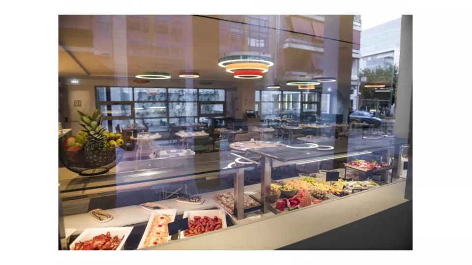 athens_routes_restaurant1_breakfast_buffet_04