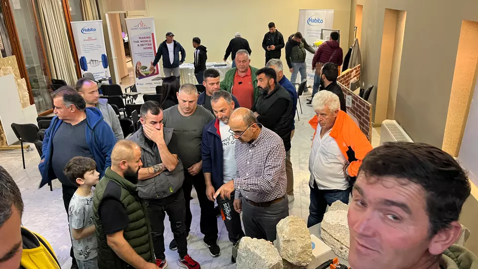 τεχνικό σεμινάριο στην Πέτρα Λέσβου
